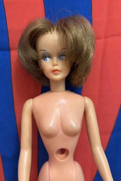 Poup�e mannequin tressy de Bella 1965 vintage American Character