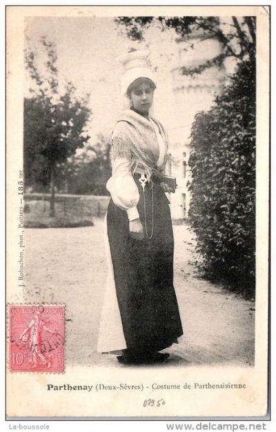 79 PARTHENAY   Costume de Parthenaisienne