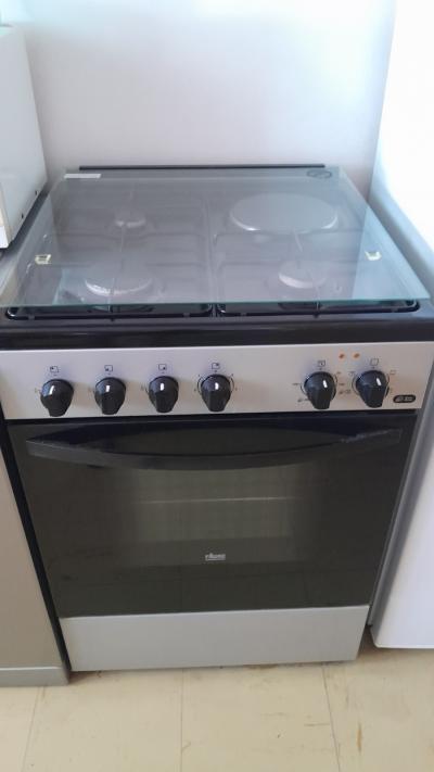 Cuisini�re Faure �lectrique et Gaz