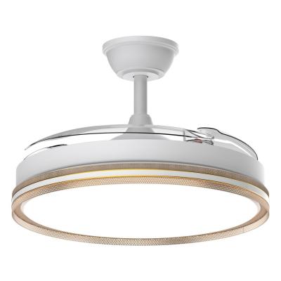 Ventilateur de plafond r�tractable 106 cm avec lumi�re LED silencieux Airwit