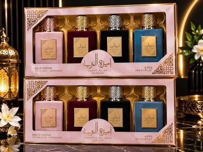 Coffret Parfum Ameerat Al Arab Asdaaf   4 Eaux de Parfum de 30 ml