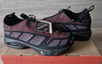 Baskets Nike Air Max SNDR GORE Tex Mixte bordeaux-noir EUR 40.5   US 7.5   UK6.5