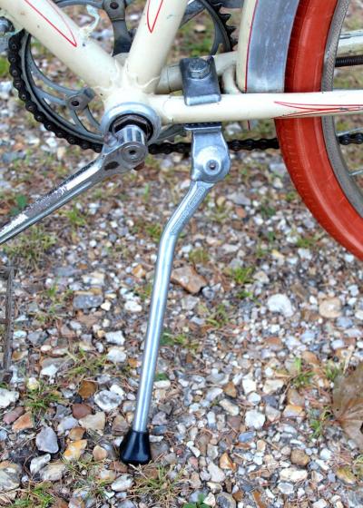 B�quille v�lo ancien de ville 26 pouces PLETSCHER vintage City bike kickstand