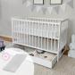 Kids Collective Lit B�b� 60x120 cm Lit � barreaux �volutif Set Complet avec Mate