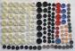 LOT de 136 boutons en verre ( bouton ancien )
