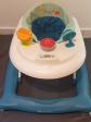 Trotteur b�b� Beb� Confort avec plateau d activit�s   Bleu - Vert