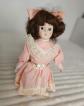 Poup�e 4   Poup�e de collection 37 cm   T�te en porcelaine   Robe rose dentel