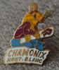 Pins Chamonix Mont Blanc. montagne ski