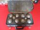 COFFRET   DE   8 BOULES DE PETANQUE ACIER    et 2 cochonnets