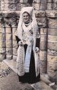 17 ILE DE RE RETAISE EN COSTUME DE MARIEE