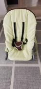 Transat B�b� en tr�s bon �tat.  Vert et Marron. Unisexe.