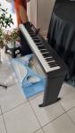 piano electrique casio PX S3000 noire d'occasion mais qui fonctionne comme neuf