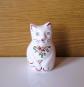 petite figurine chat d�cor main motif floral   sign�
