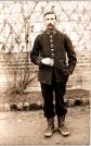 MILITARIA 1914 1918   CARTE PHOTO   militaire (34 sur le col)