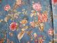 COUPON DE TISSU BOUQUETS FLEURIS FOND BLEU   140 cm x 155 cm    TIS 139