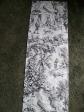 COUPON DE TISSU  JOUY DIFFERENTS MOTIFS NOIR FOND BLANC    30 cm x 500 cm   J 35
