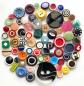 Lot de 71 boutons vintage 10 � 50 mm   Plastique bicolore toutes �poques