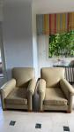 FAUTEUILS CUIRS SALON  Ensemble canap� et 2 fauteuils en cuir   style classique