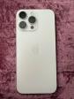 iPhone 16 pro Max 256go blanc en tr�s bonne �tat. Aucune rayure.