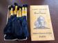lot de 24 �chevettes Colbert DMC 100% laine 12 bleu faience et 12 bleu indigo