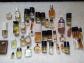 Lot de 45 miniatures et �chantillons de parfums vintage Sisley, Lanc�me,