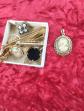 LOT DE BIJOUX ANCIENS XXeme, Pendentif Cam�, Bague Argent, Montres Ect..