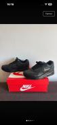 Nike Air Max 1 Prm   triple black Croco  taille 38.5 tr�s bon �tat