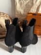 CHAUSSURES BOTTES LOUIS VUITTON SILHOUETTE A BOUT CARRE EN CUIR VERNI NOIR 1800