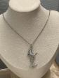 Collier cha�ne argent� pendentif lune �toile strass