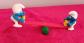 Schtroumpfs sur une balan�oire tape cul