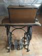 Machine � coudre ancienne de collection Peugeot avec deux notices d'utilisation
