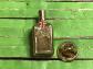 pins COINTREAU num�rot� 1244. Liqueur spiritueux oranges 1849 ANGERS FRANCE