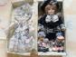 Poup�e de collection 26 cm avec 2 mini poup�es et tenue de rechange