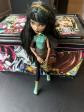 Poup�e MONSTER HIGH   CLEO DE NILE   Mattel 2008