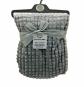 couverture b�b� grise fourrure relief floqu�  75 x 100 cm