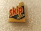 Pin's   SKIP LIQUIDE