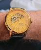 WINNER Montre m�canique manuel squelette dor� bracelet noir
