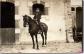 MILITARIA 1914-1918   CARTE PHOTO   cavalier 34 sur le kepi