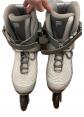 Rollers femme, Marque Fila, tr�s bon �tat, Couleur gris, pointure: 37