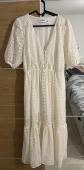 Robe Desigual broderie anglaise blanche   Taille XL   Manches bouffantes