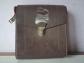 sacoche jumelles en cuir �pais rigide vintage.