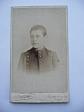 Photo CDV 1901 Jeune GARCON costume Etudiant.. Photo Pierre PETIT � PARIS (75)