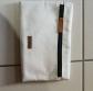 Caba�a Trousse de maquillage blanche zipp�e   Traveling is my religion