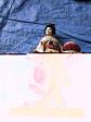 Poup�e en porcelaine style japonais, kimono, �ventail, porcelaine et tissu